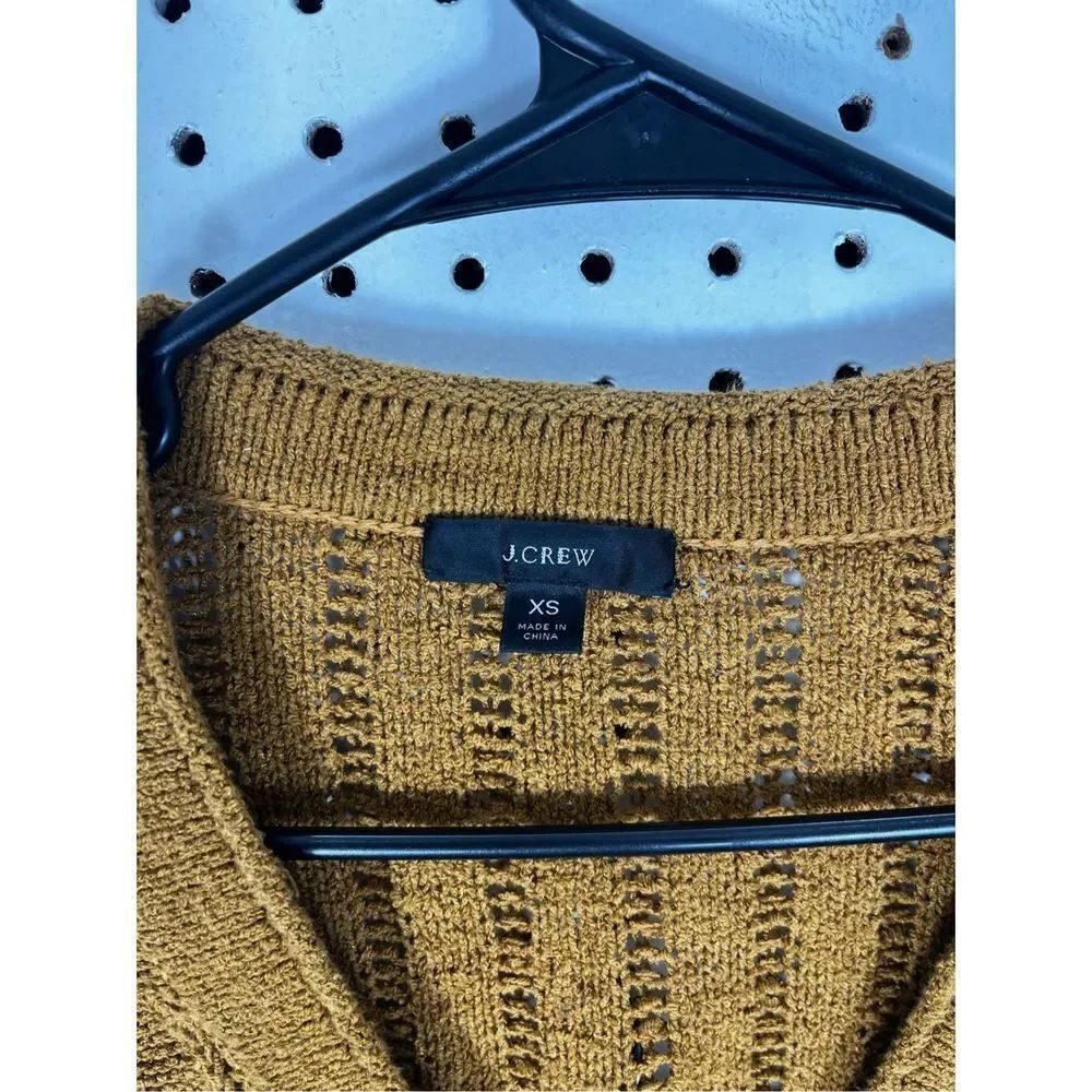 J. Crew V neck sweater - Picture 4 of 5